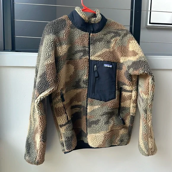 Patagonia Men’s Retro Pile Fleece Camo size Medium - Picture 1 of 4
